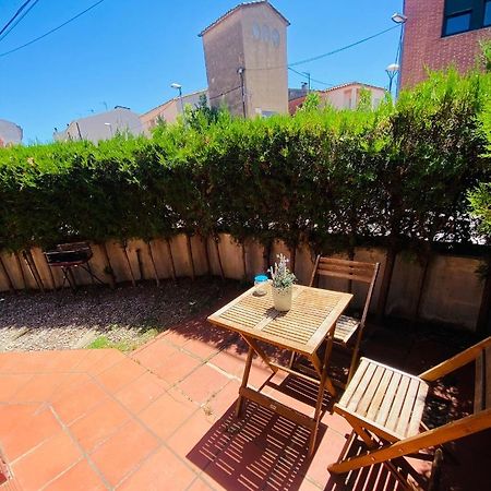 Alojamiento Entero Con Jardin Privado Villa Cassa De La Selva Bagian luar foto